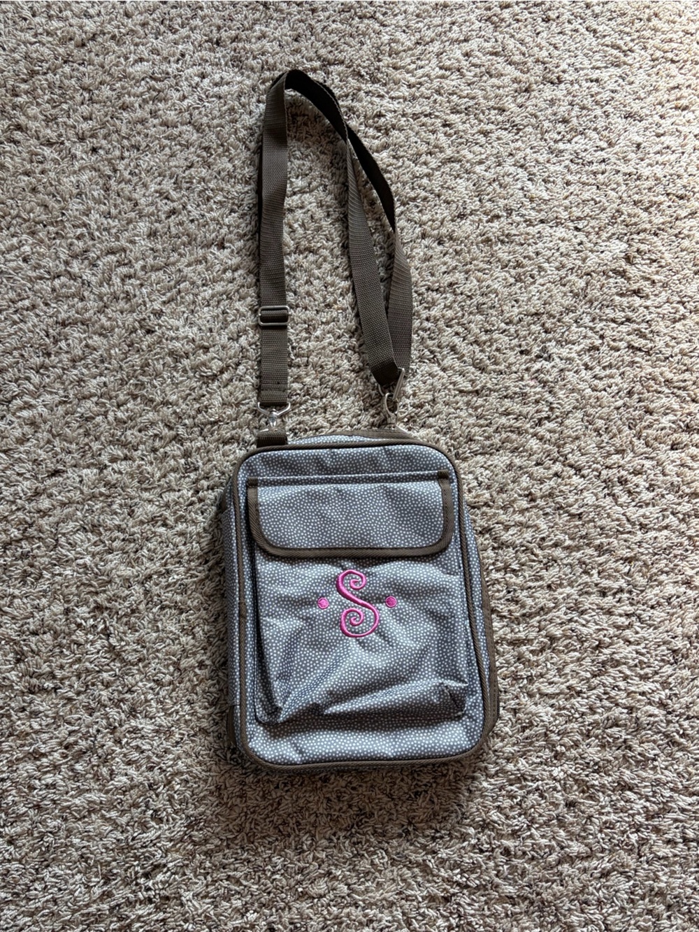 thirty-one Gray Bible/Book Case with Pink Monogram Accent